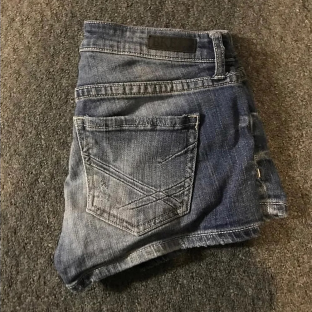 Buckle shorts